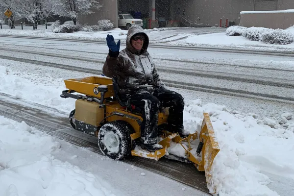 state_employee_clearing_snow.jpg